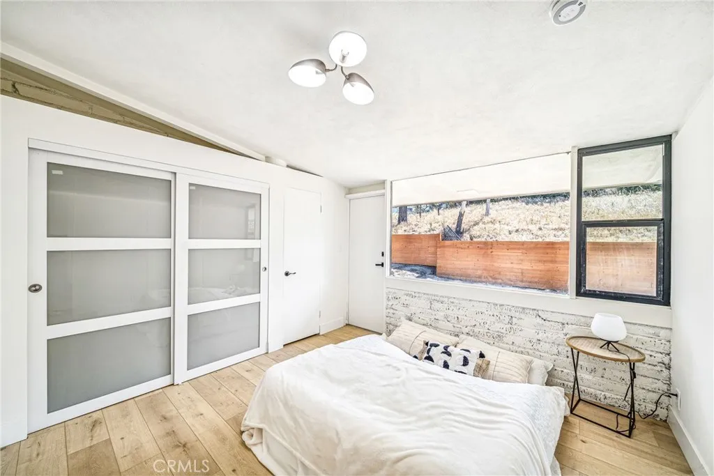 15495 Washington Street