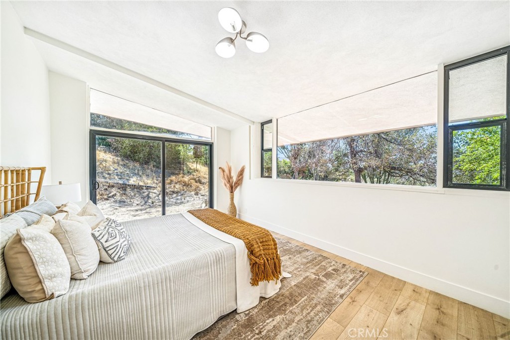 15495 Washington Street