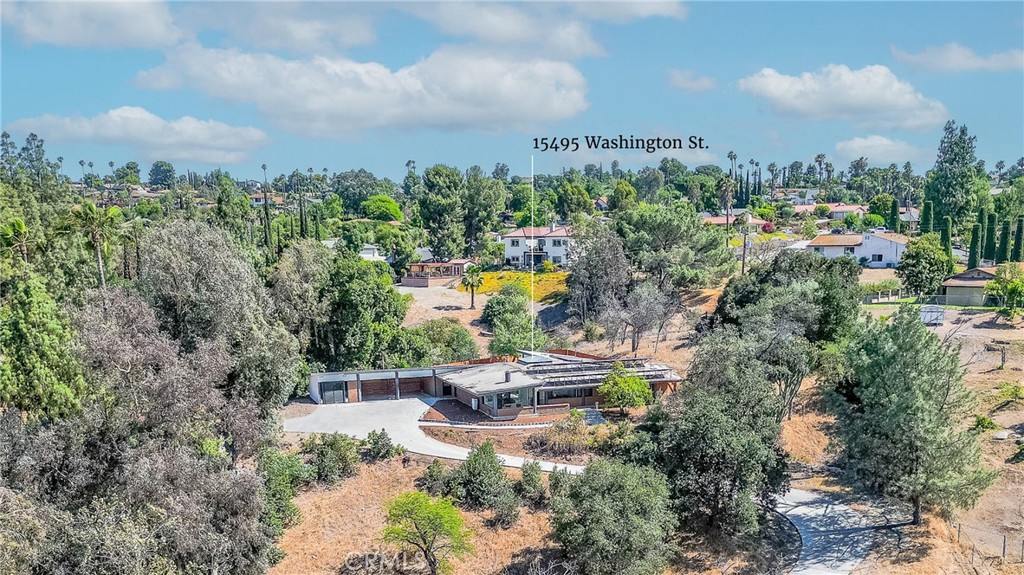 15495 Washington Street