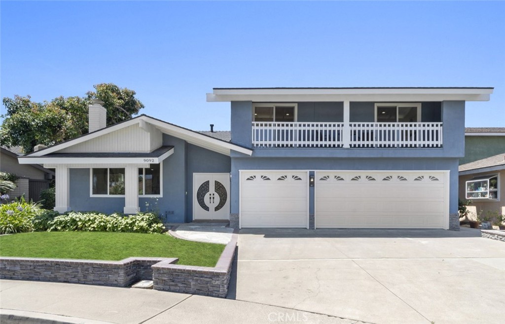 9092 La Linda Avenue