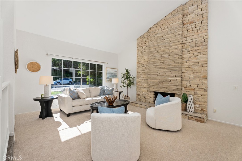 3122 Calle Grande Vista