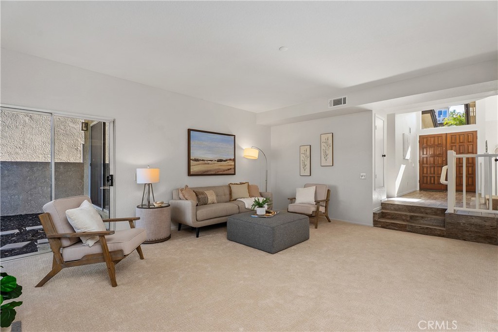 3122 Calle Grande Vista