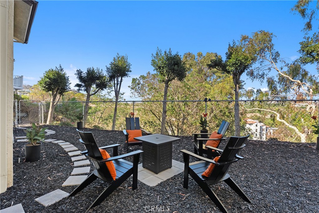 3122 Calle Grande Vista