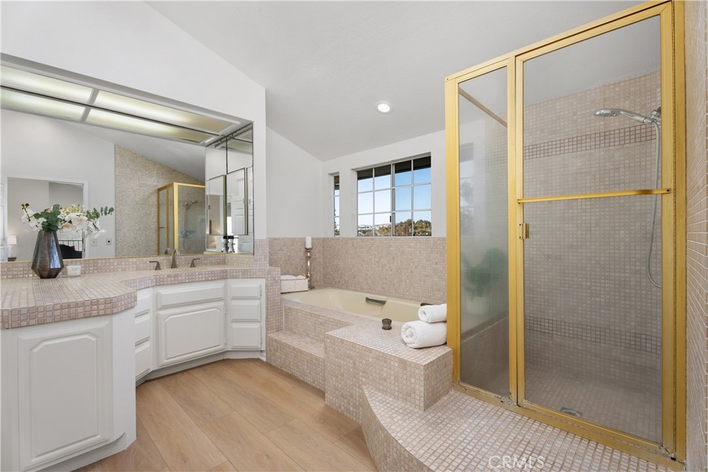 3122 Calle Grande Vista