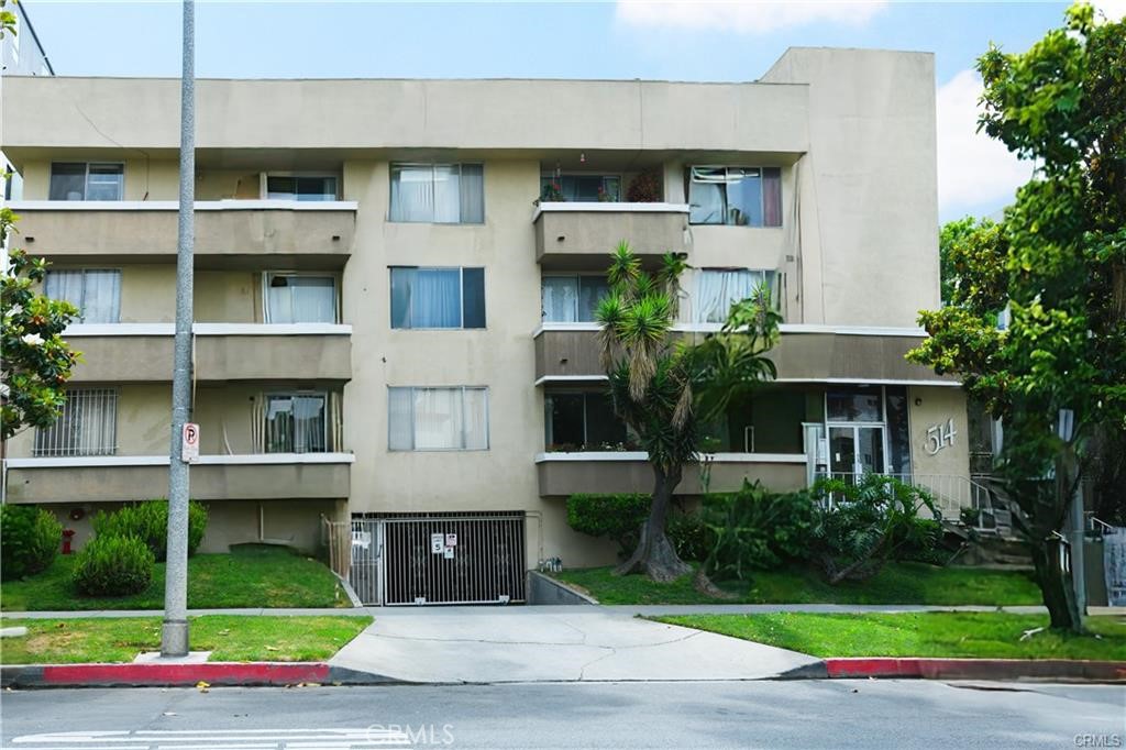 514 S Harvard Boulevard 309