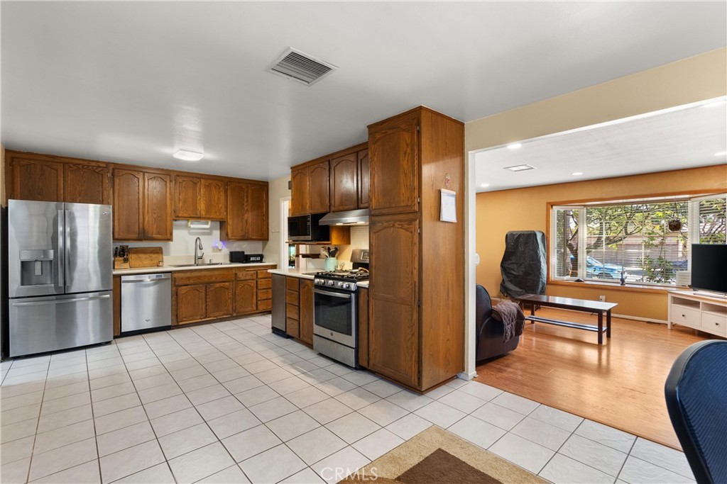 18021 Gulf Lane