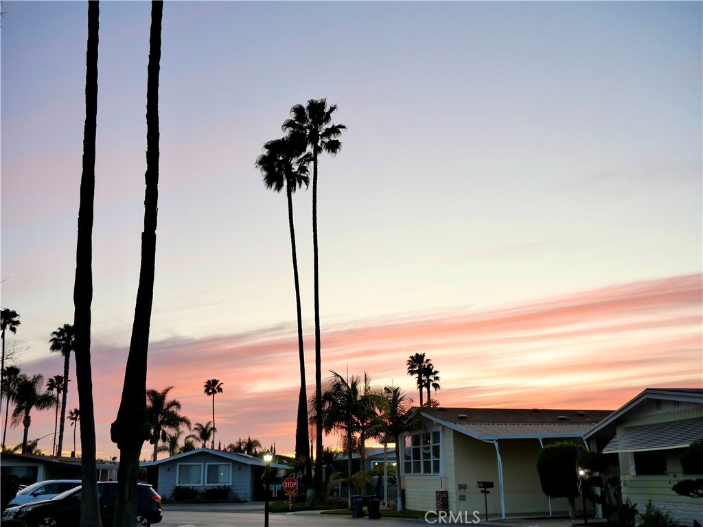 24921 Muirlands Boulevard 202
