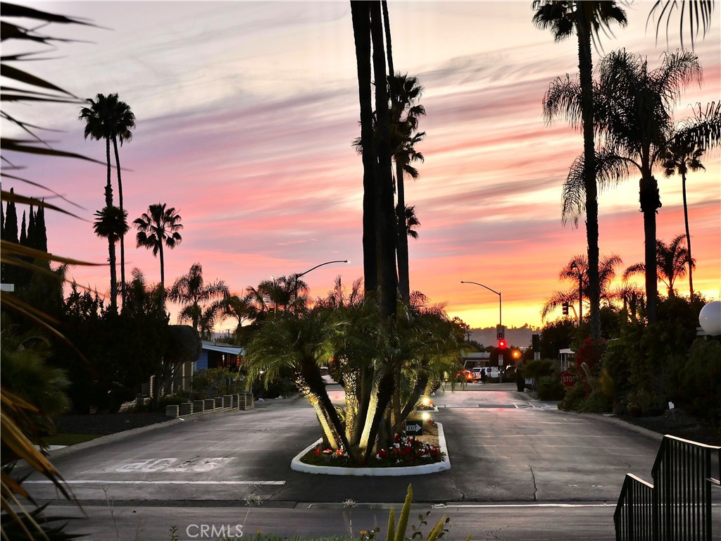 24921 Muirlands Boulevard 202