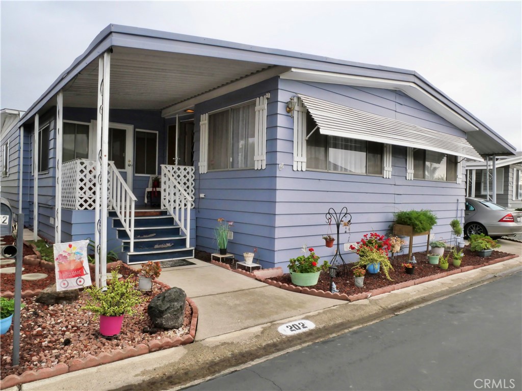 24921 Muirlands Boulevard 202