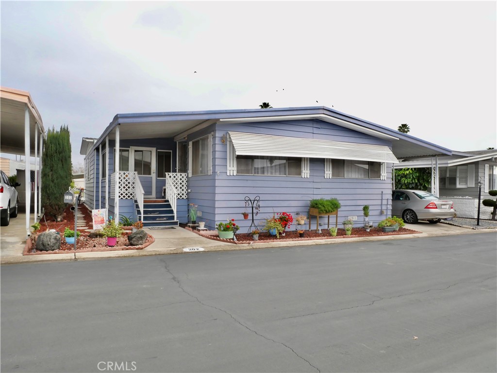 24921 Muirlands Boulevard 202