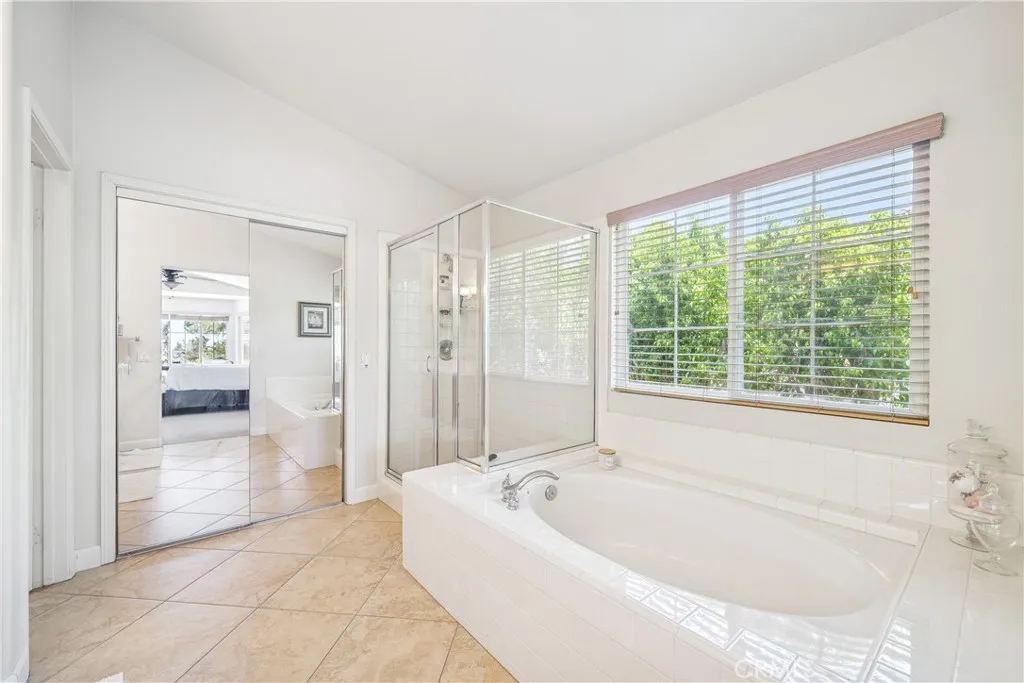22681 Maplewood