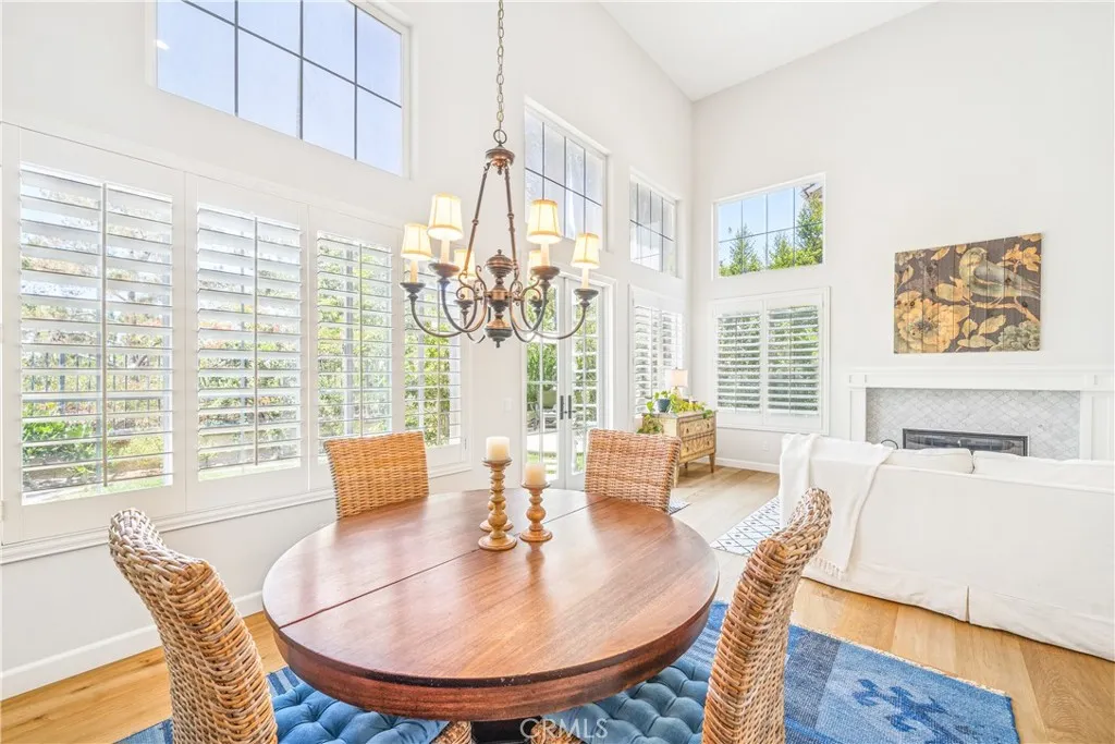 22681 Maplewood