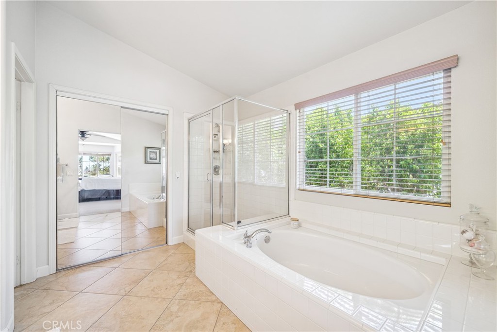 22681 Maplewood