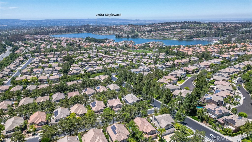 22681 Maplewood