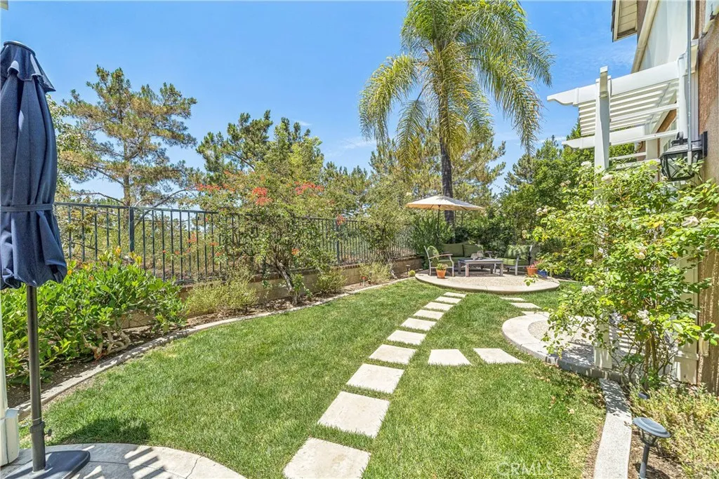 22681 Maplewood