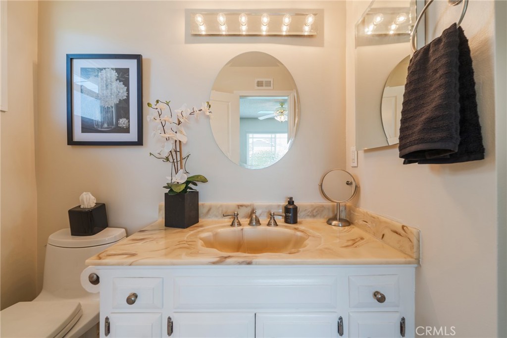 5692 Richmond Avenue