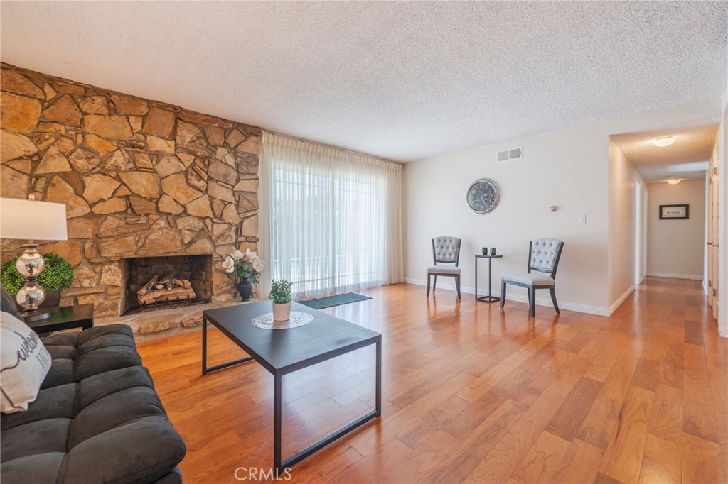 5692 Richmond Avenue