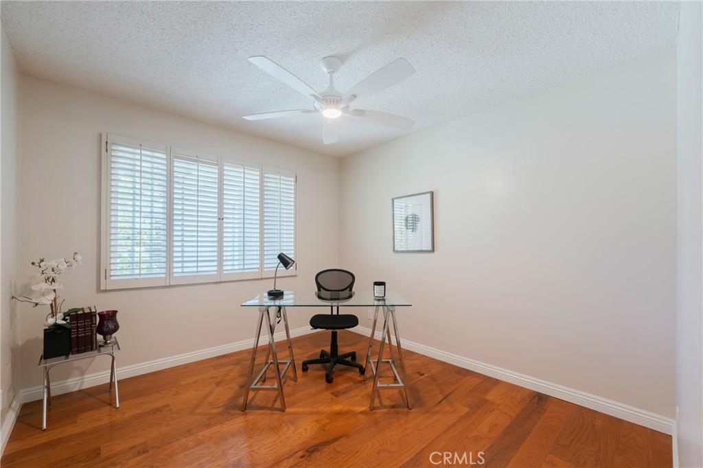 5692 Richmond Avenue