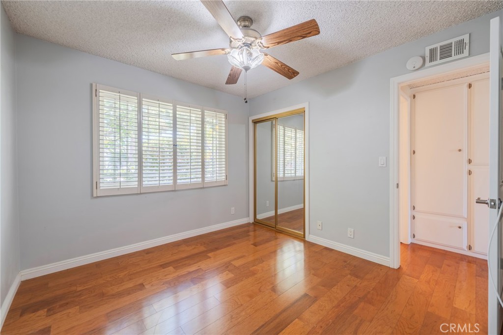 5692 Richmond Avenue