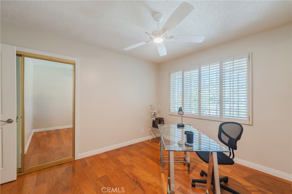 5692 Richmond Avenue