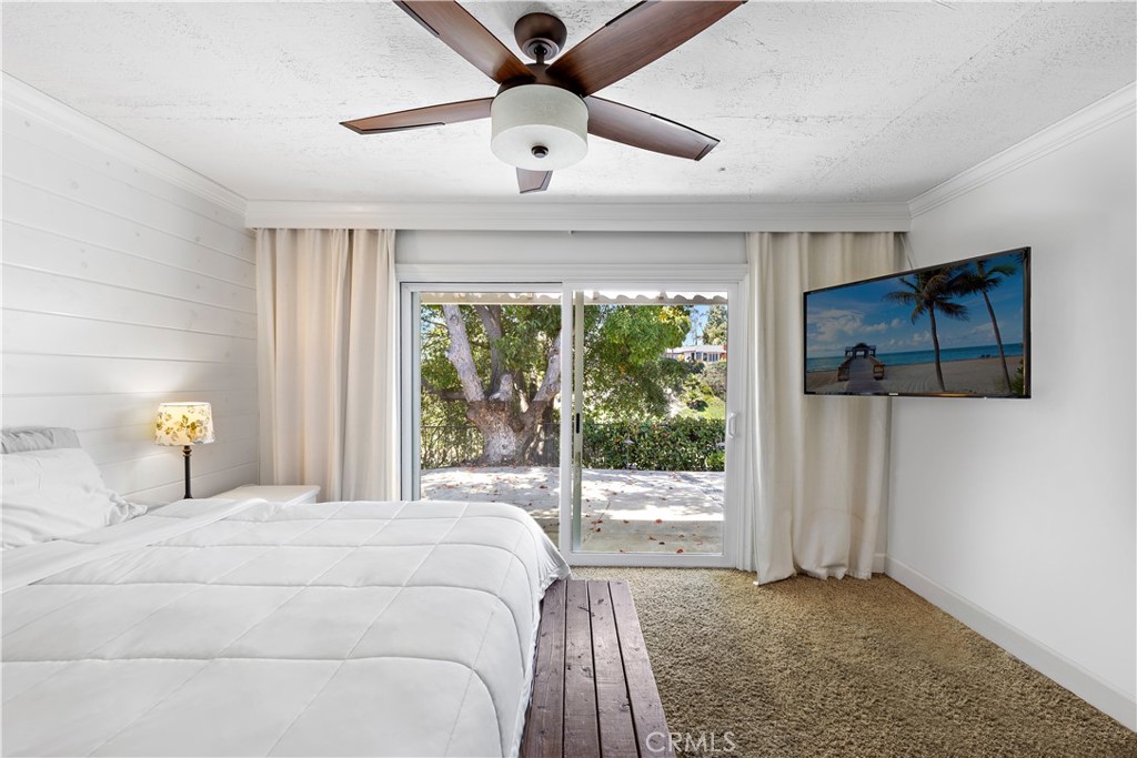 2805 Via Montecito