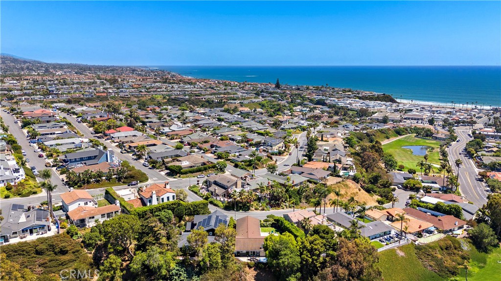 2805 Via Montecito