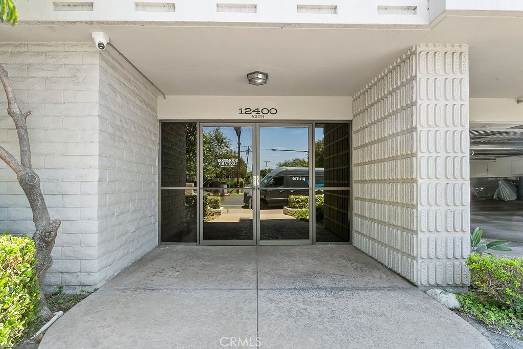 12400 Montecito Road 222