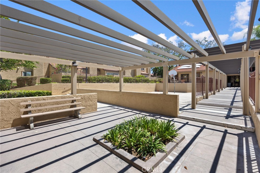 1304 Calle Grande 68