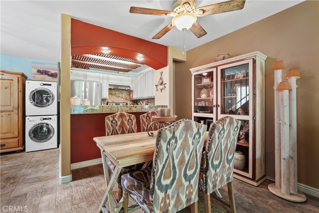 7890 E Spring Street 21i