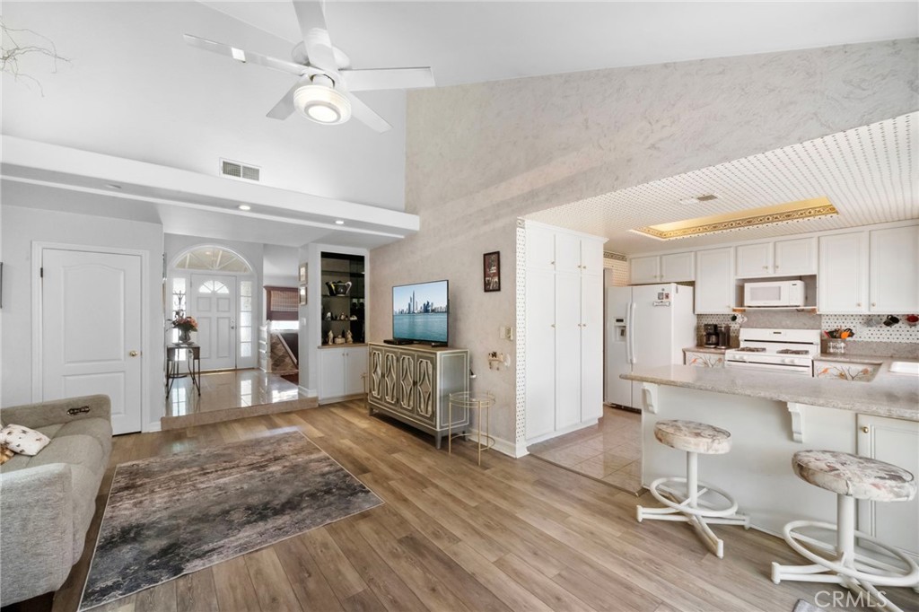 6220 E Palo Alto Drive