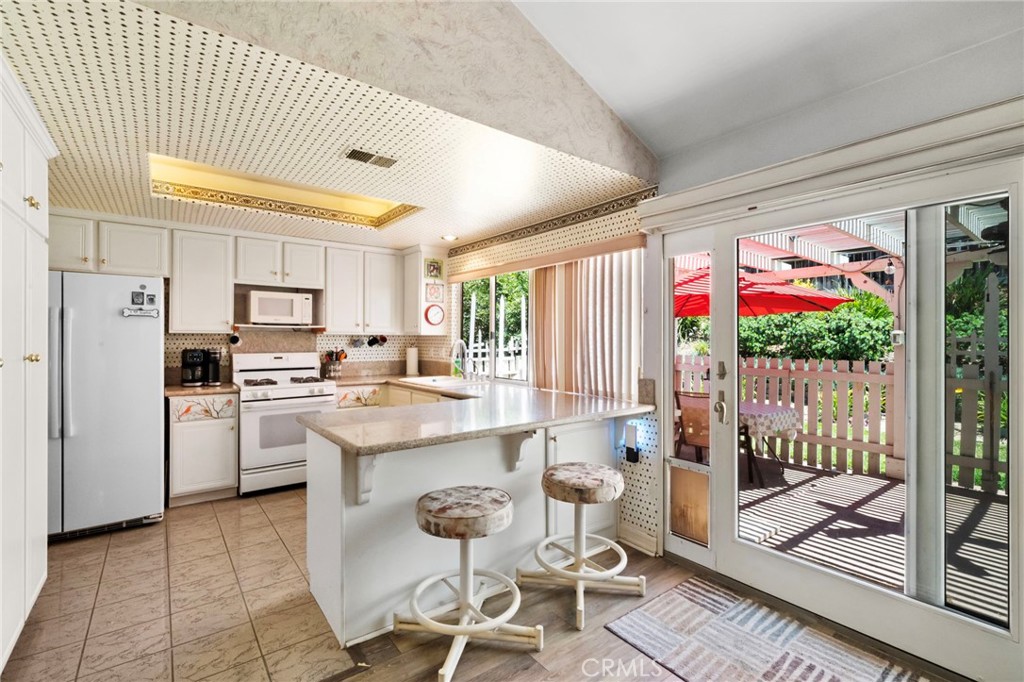 6220 E Palo Alto Drive