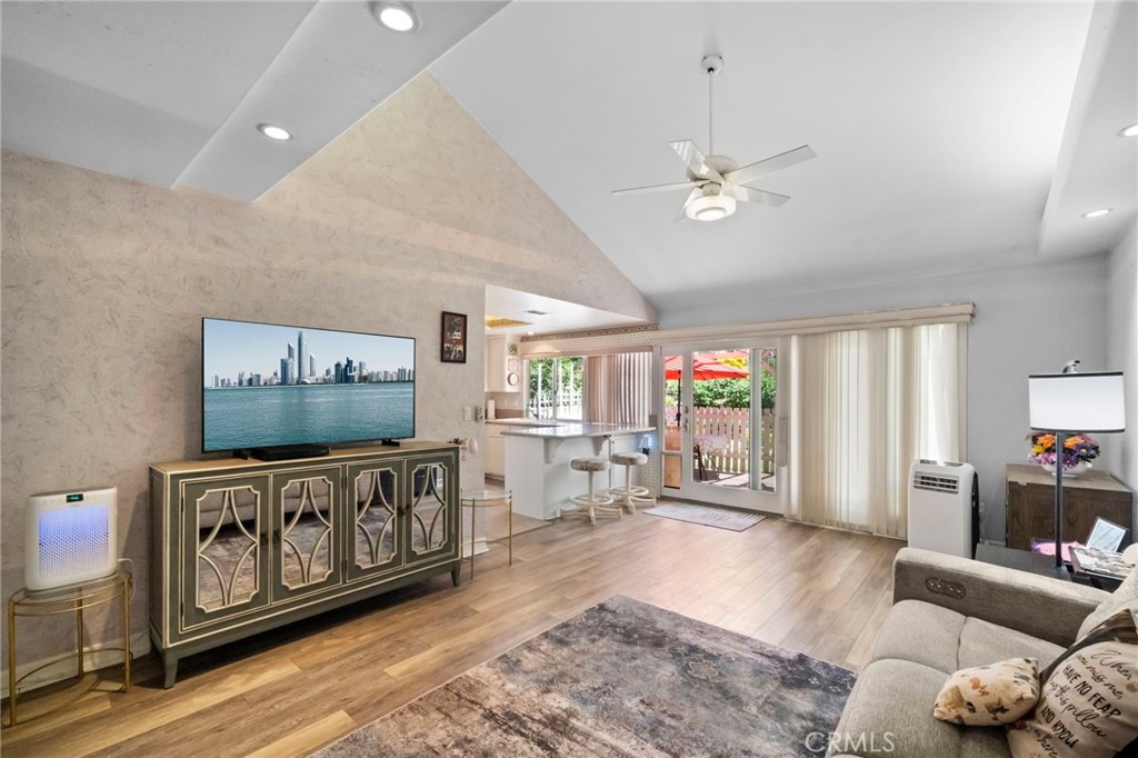 6220 E Palo Alto Drive