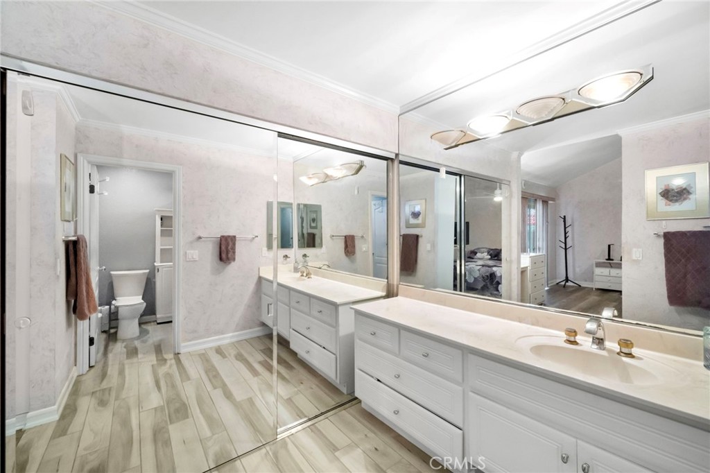 6220 E Palo Alto Drive