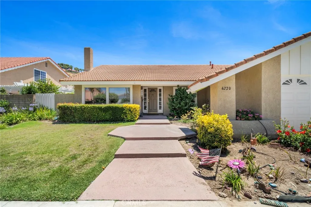 6220 E Palo Alto Drive