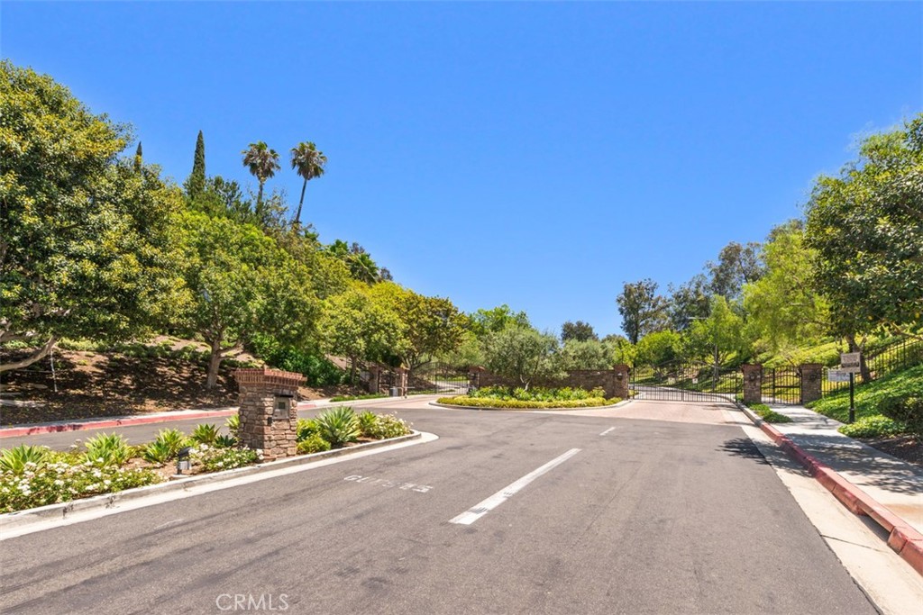 25732 Weston Drive