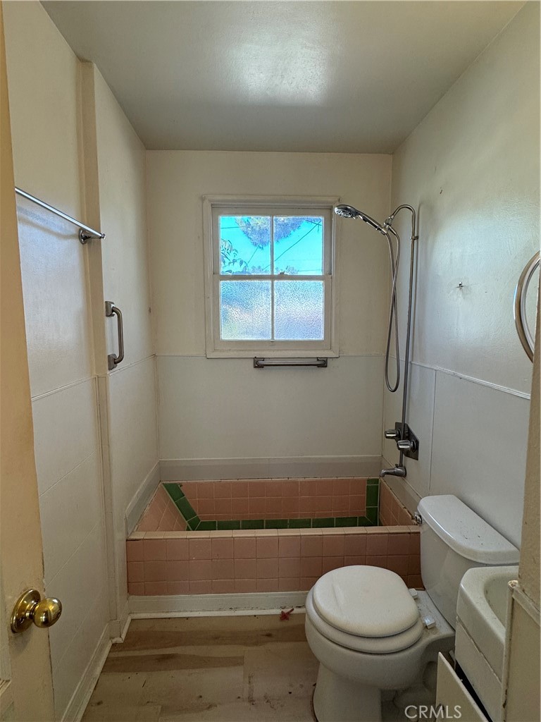 4716 Graywood Avenue