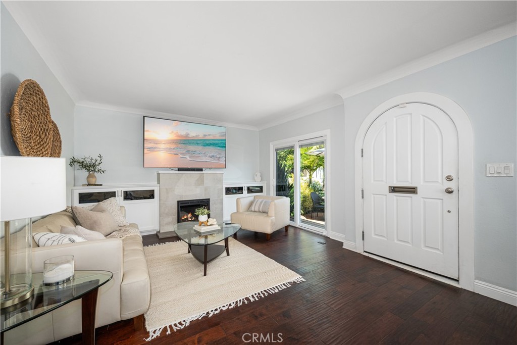 229 Covina