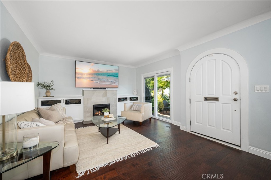229 Covina