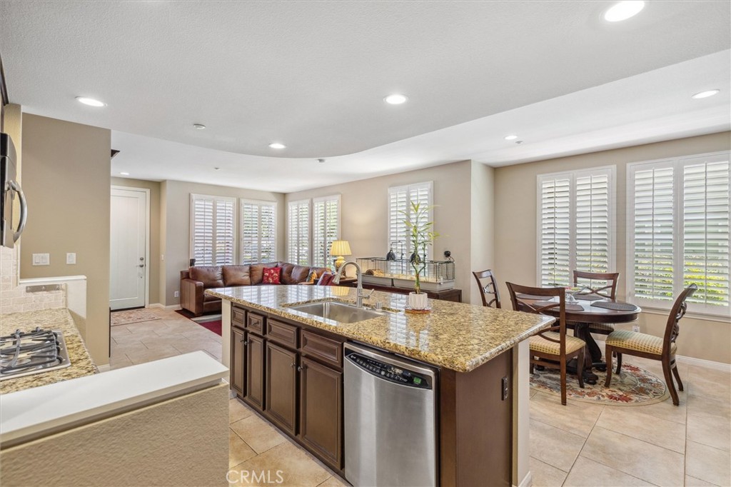 45 Brownstone Way