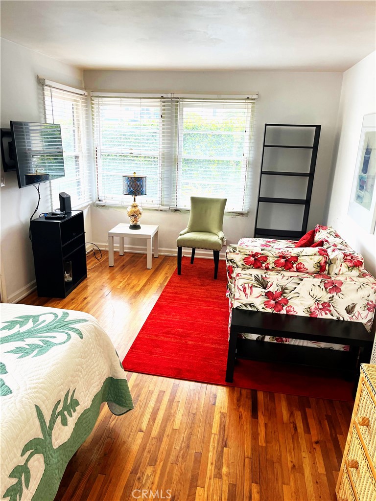 212 S Calle Seville A