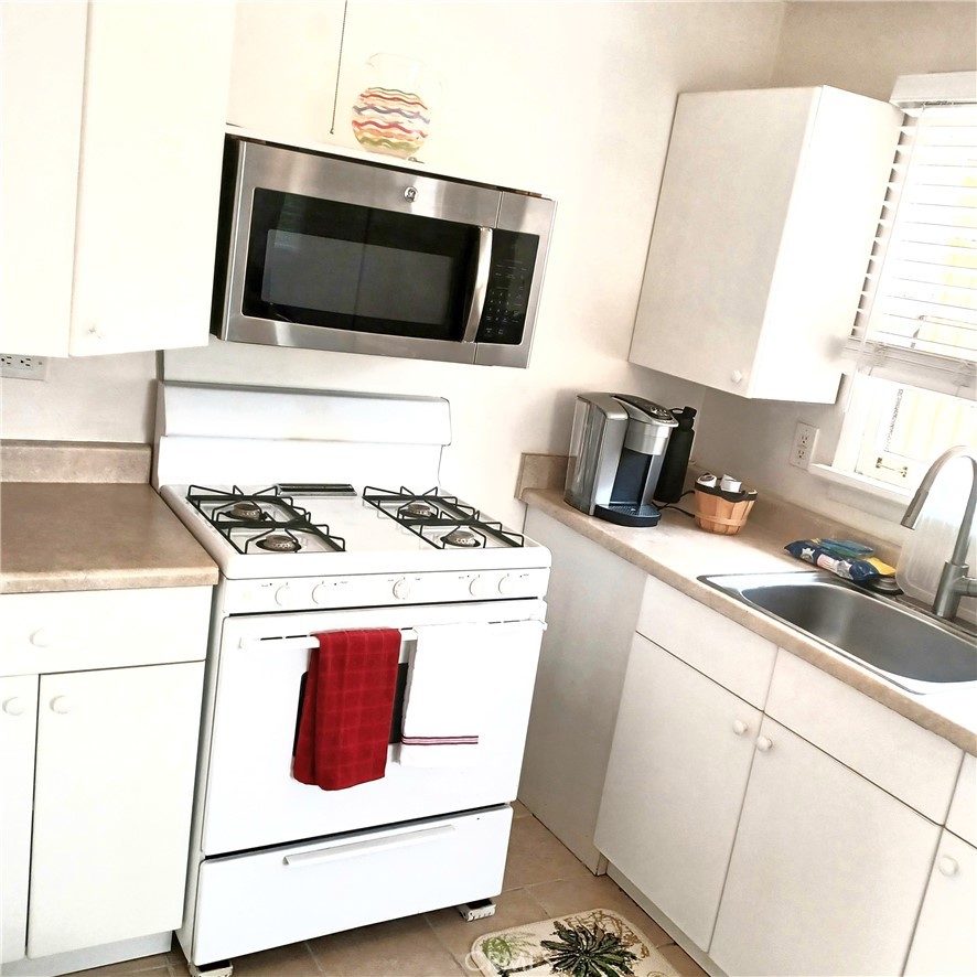 212 S Calle Seville A