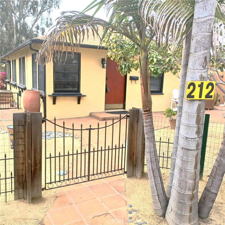 212 S Calle Seville A