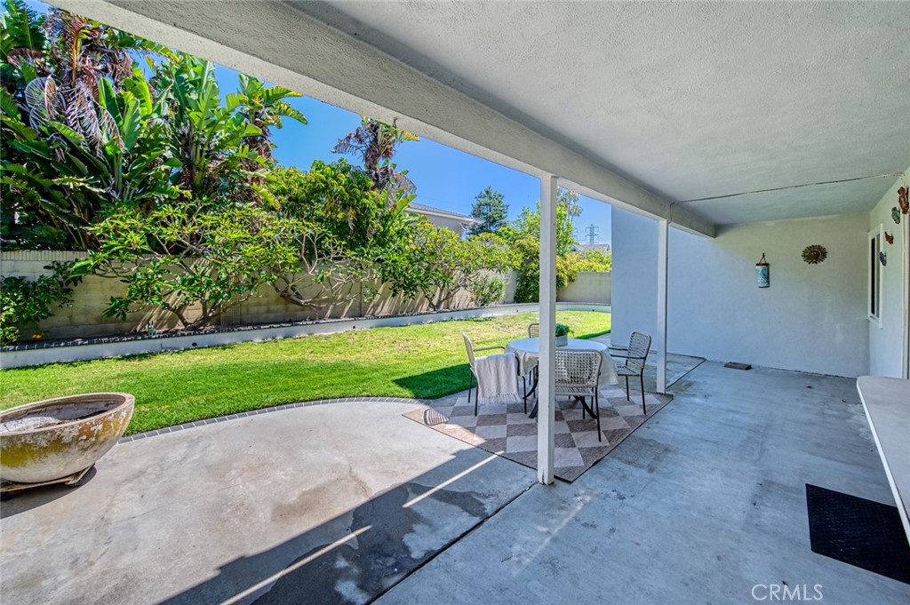 9631 Indian Wells Circle