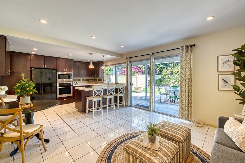 9631 Indian Wells Circle