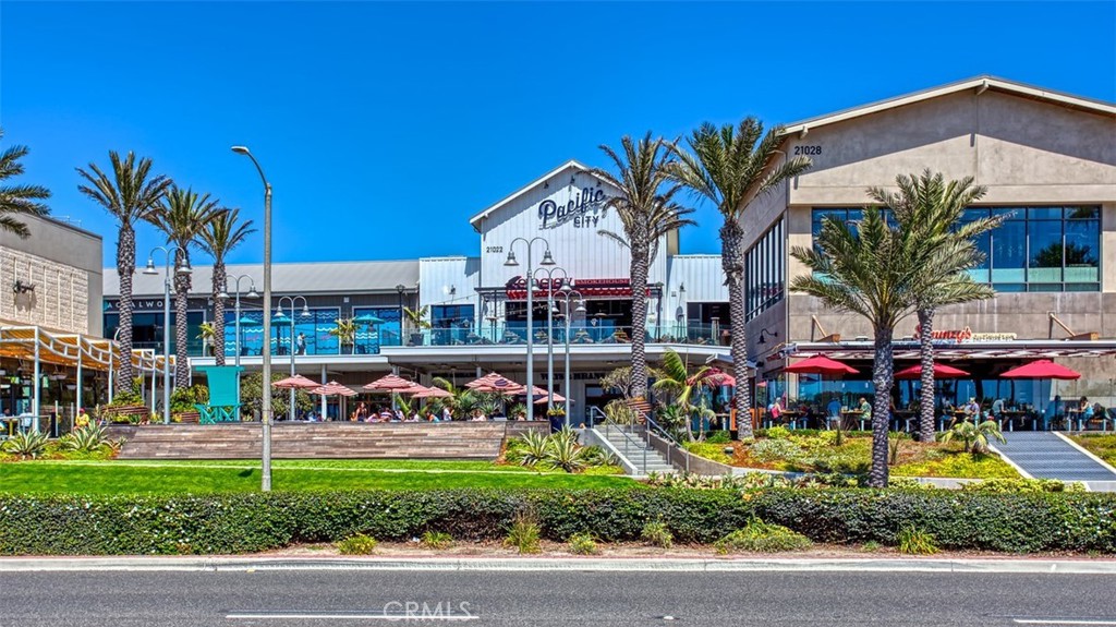 9631 Indian Wells Circle