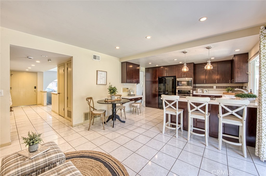 9631 Indian Wells Circle