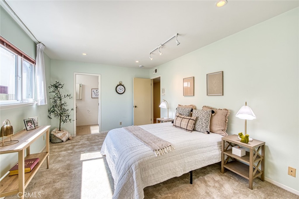 9631 Indian Wells Circle