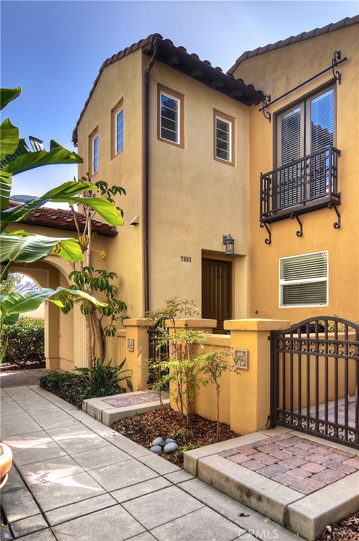 7993 Osuna Circle