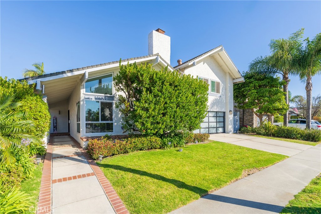 3962 Mistral Drive