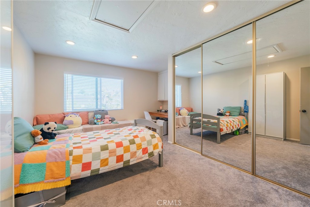 3962 Mistral Drive
